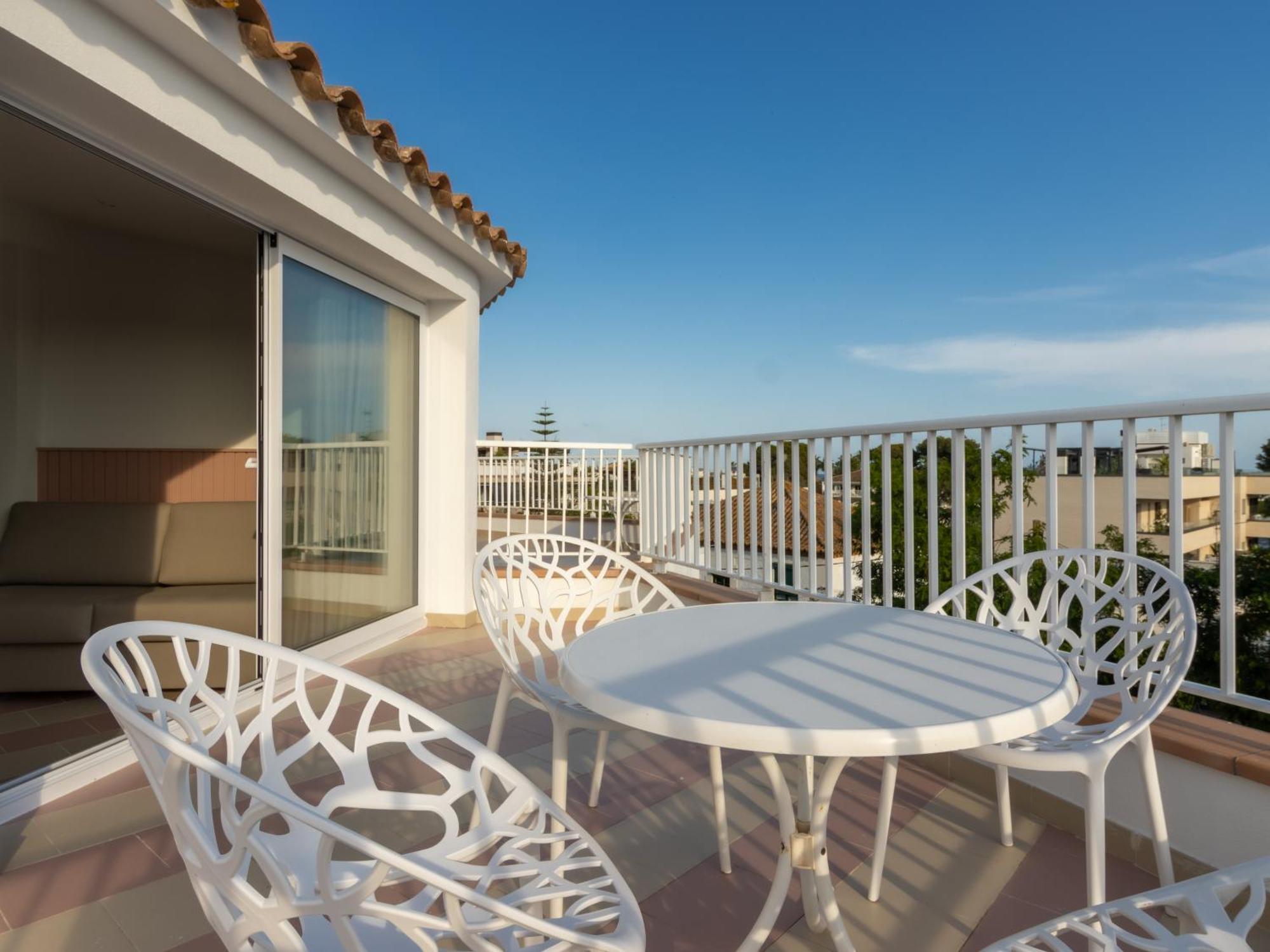 Apartamentos Sunway Arizona Sitges Exterior foto